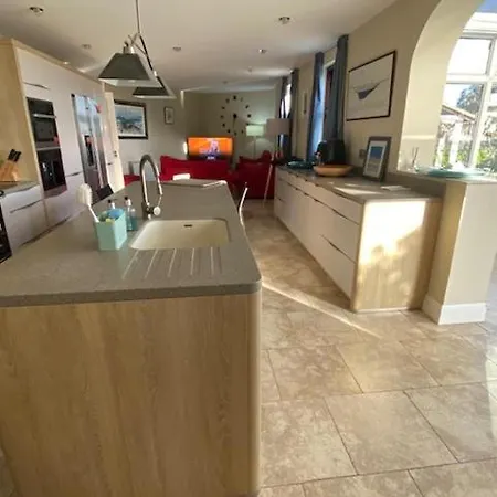 Coastal Family Home, Sea Views, Indoor Pool Holiday home St Ouen's
