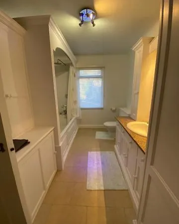 Coastal Family Home, Sea Views, Indoor Pool Holiday home
